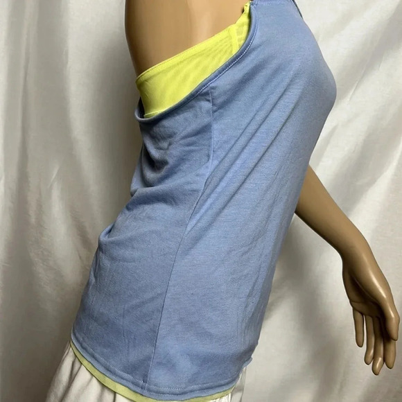 ADIDAS. Women tank top,NWT,workout, blue ,racerback,built in bra,logo,gym,resort - Picture 6 of 13